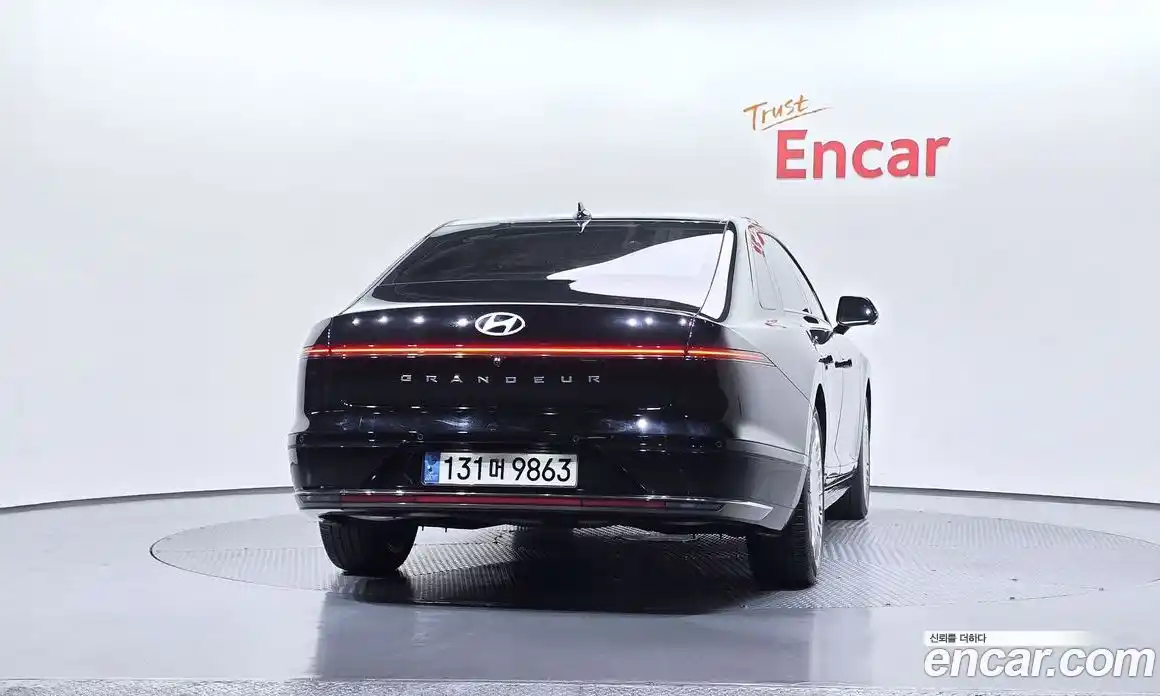 Hyundai Grandeur 2023 2.5 автомат (гидро), фото 4