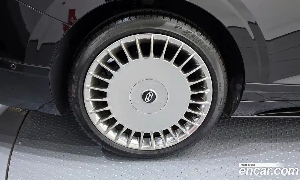 Hyundai Grandeur 2023 2.5 автомат (гидро), фото 5