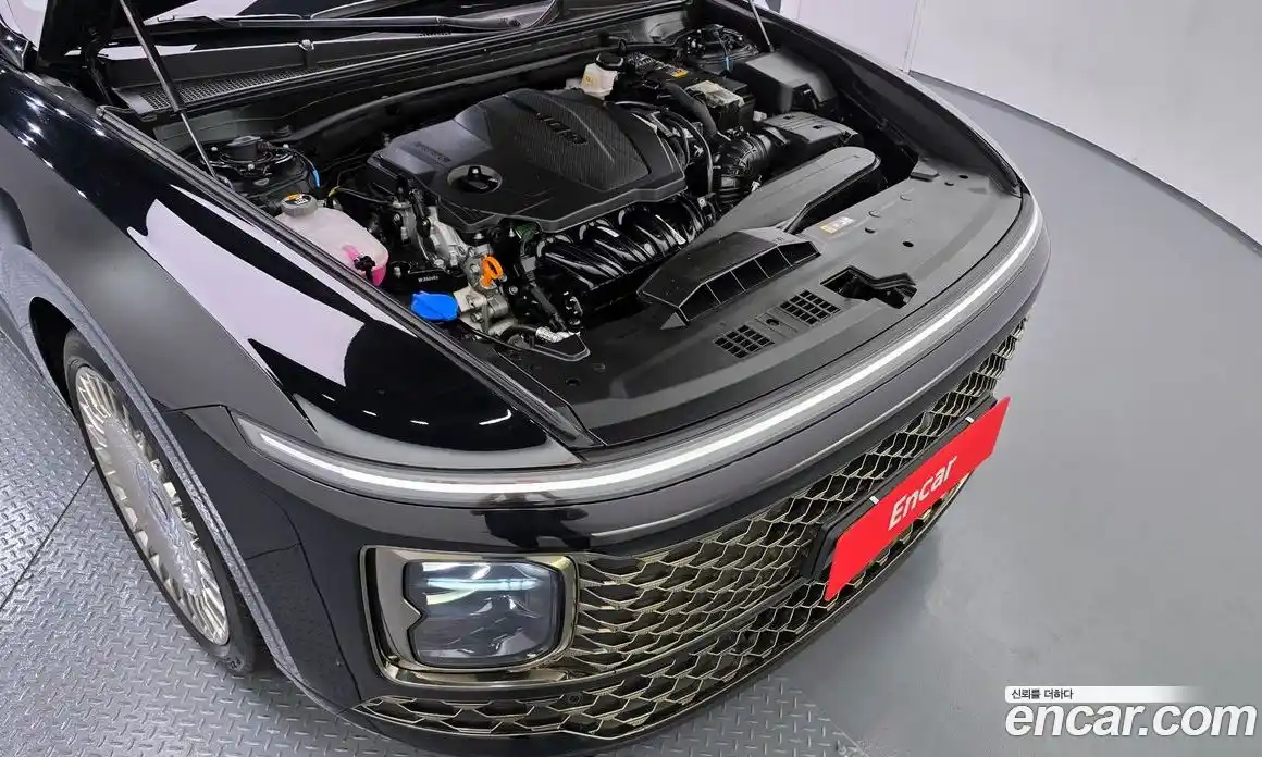 Hyundai Grandeur 2023 2.5 автомат (гидро), фото 6