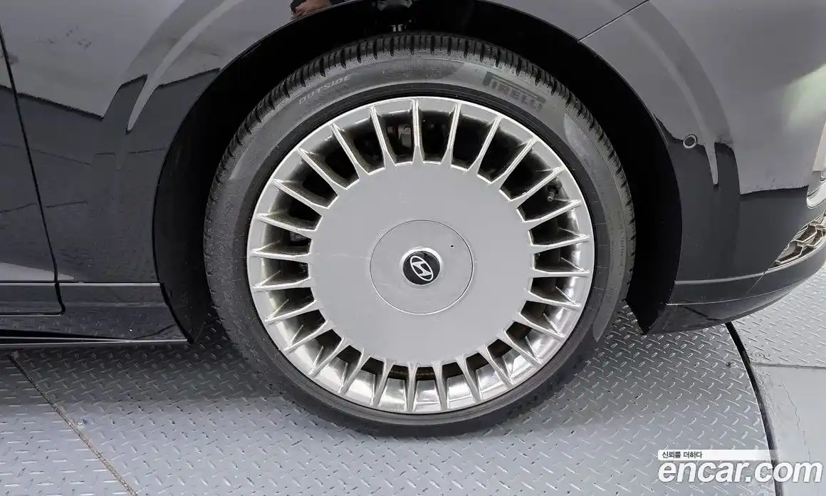 Hyundai Grandeur 2023 2.5 автомат (гидро), фото 7
