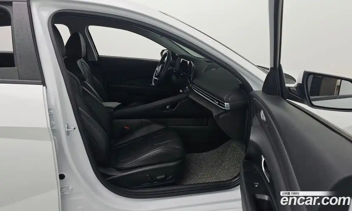 Hyundai Avante 2025 1.6 автомат (гидро), фото 24