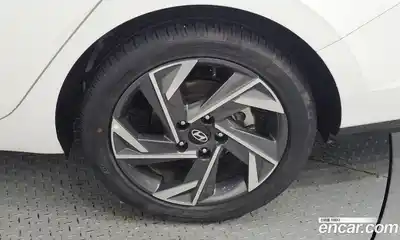 Hyundai Avante 2025 1.6 автомат (гидро), миниатюра 7