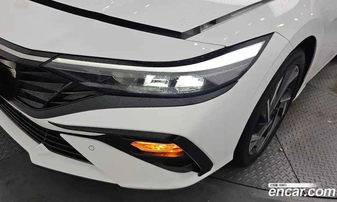 Hyundai Avante 2025 1.6 автомат (гидро), фото 8