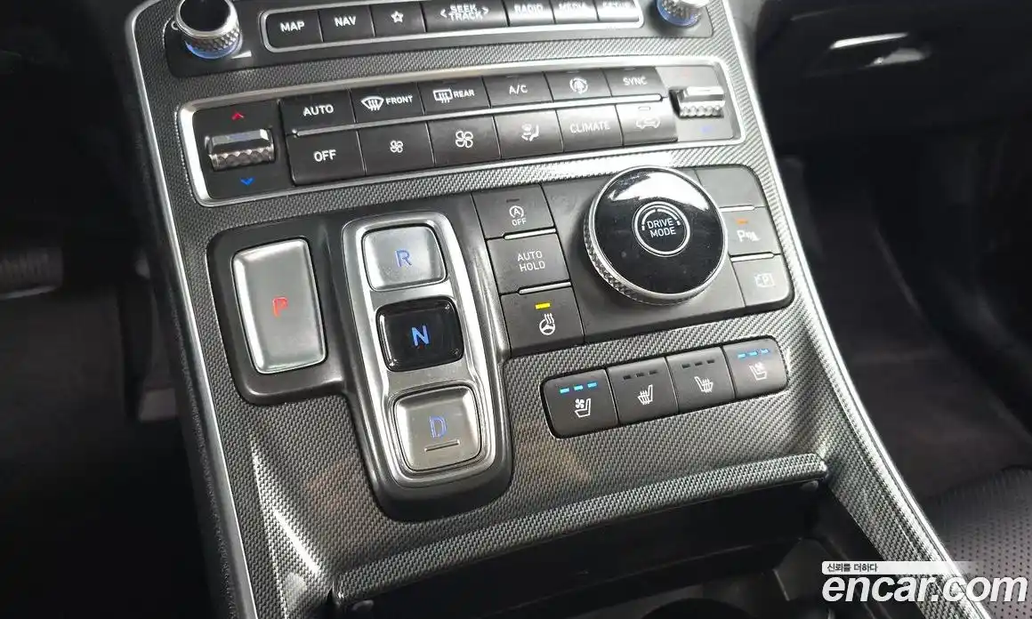 Hyundai Santa Fe 2022 2.2 автомат (гидро), фото 12