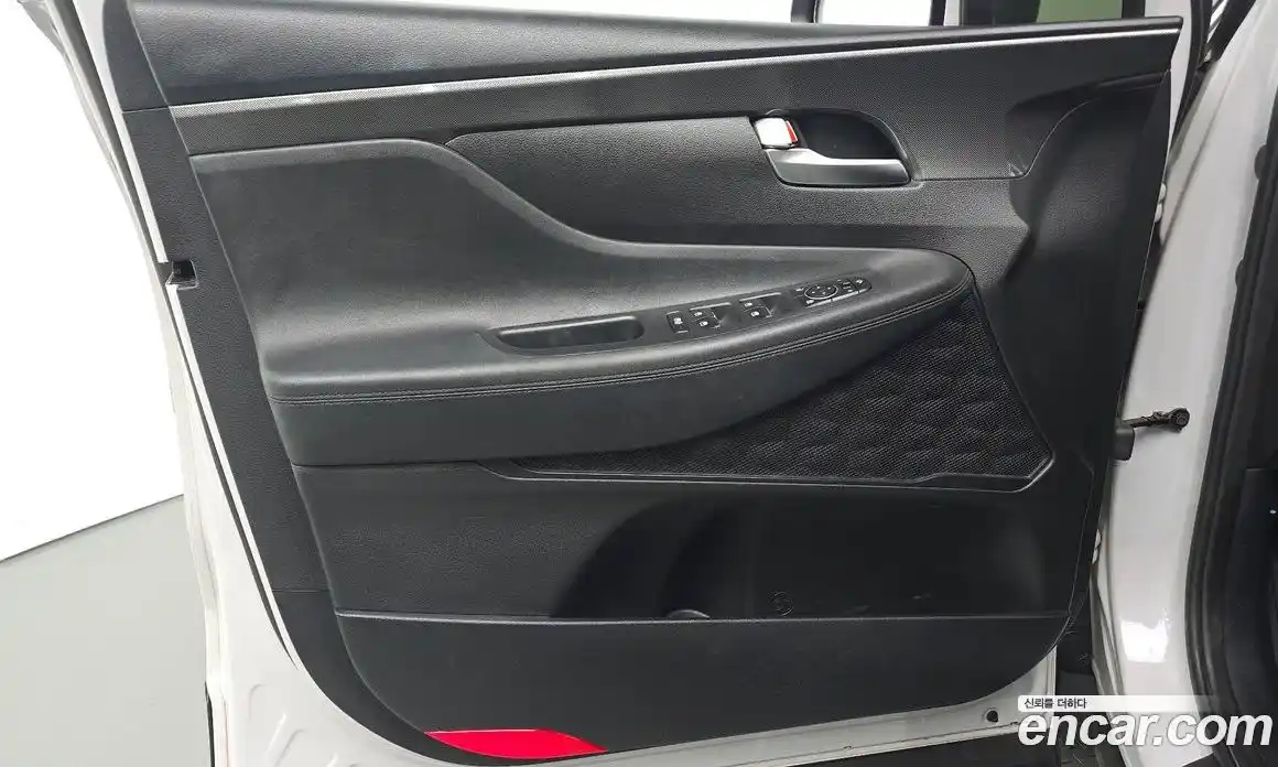 Hyundai Santa Fe 2022 2.2 автомат (гидро), фото 14