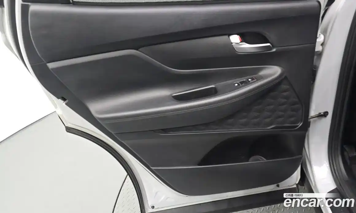 Hyundai Santa Fe 2022 2.2 автомат (гидро), фото 15