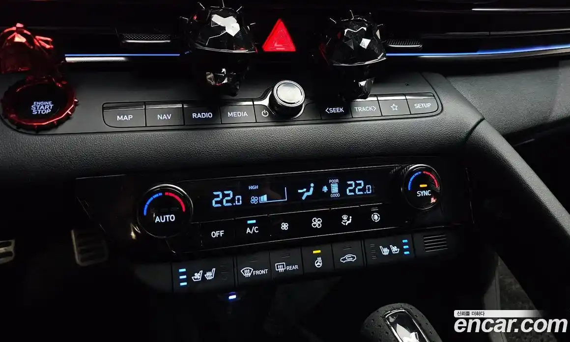 Hyundai Avante 2022 2.0 автомат (гидро), фото 21