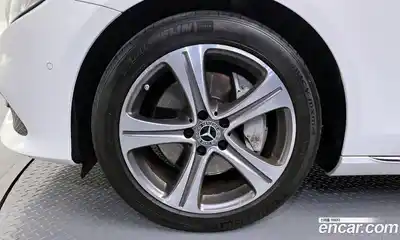 Mercedes-Benz E-Class 2018 2.0 автомат (гидро), миниатюра 5