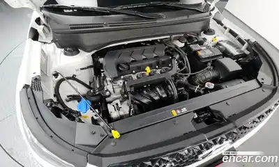 Hyundai Venue 2025 1.6 автомат (гидро), миниатюра 5