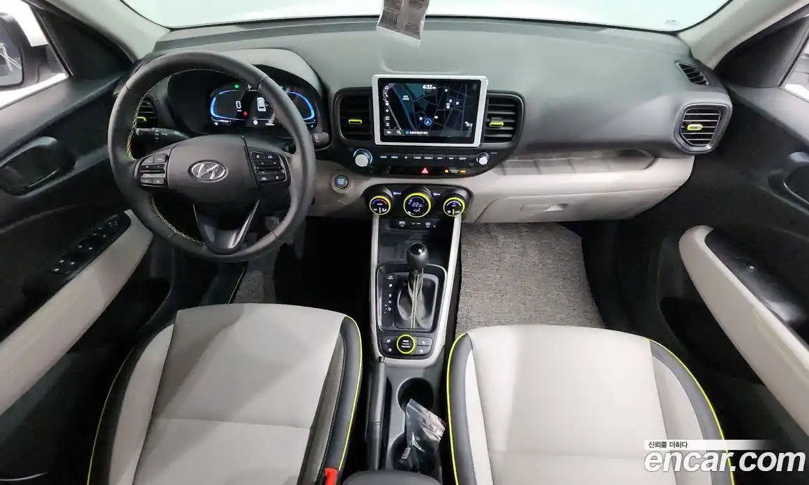 Hyundai Venue 2025 1.6 автомат (гидро), фото 9