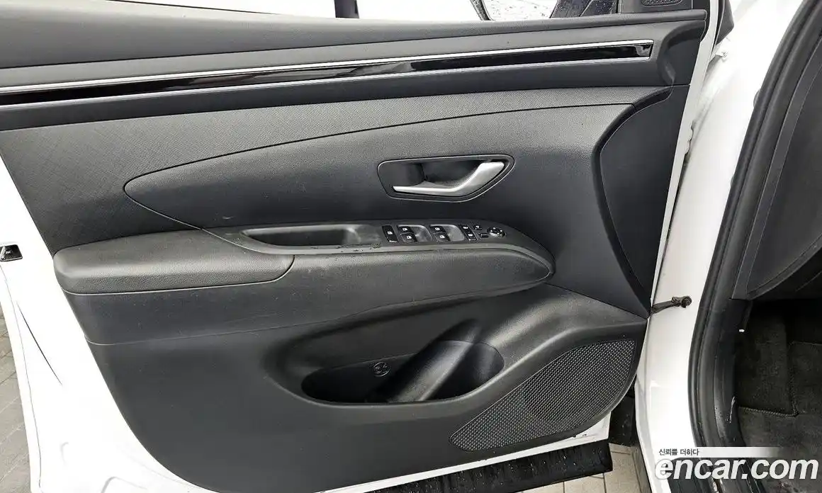 Hyundai Tucson 2022 1.6 автомат (гидро), фото 14