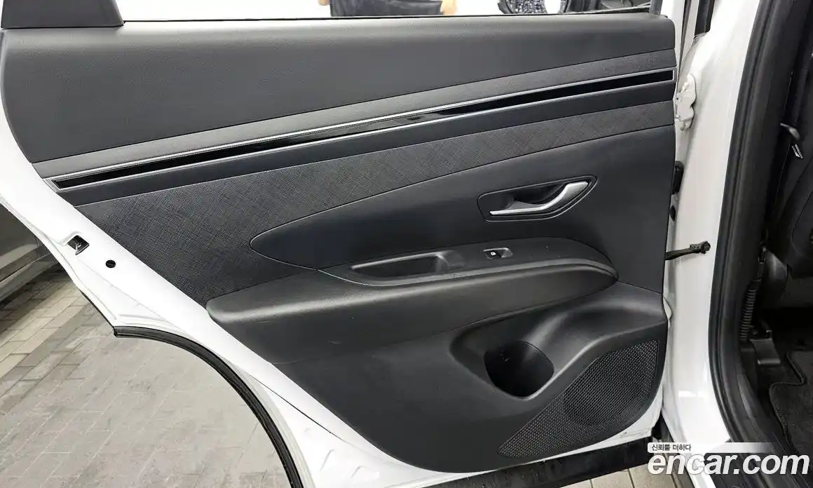 Hyundai Tucson 2022 1.6 автомат (гидро), фото 15