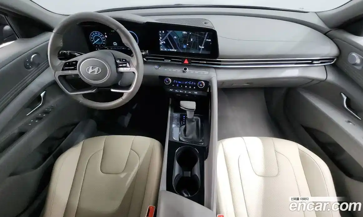 Hyundai Avante 2025 1.6 автомат (гидро), фото 7