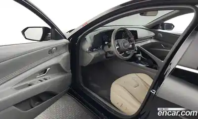 Hyundai Avante 2025 1.6 автомат (гидро), миниатюра 10