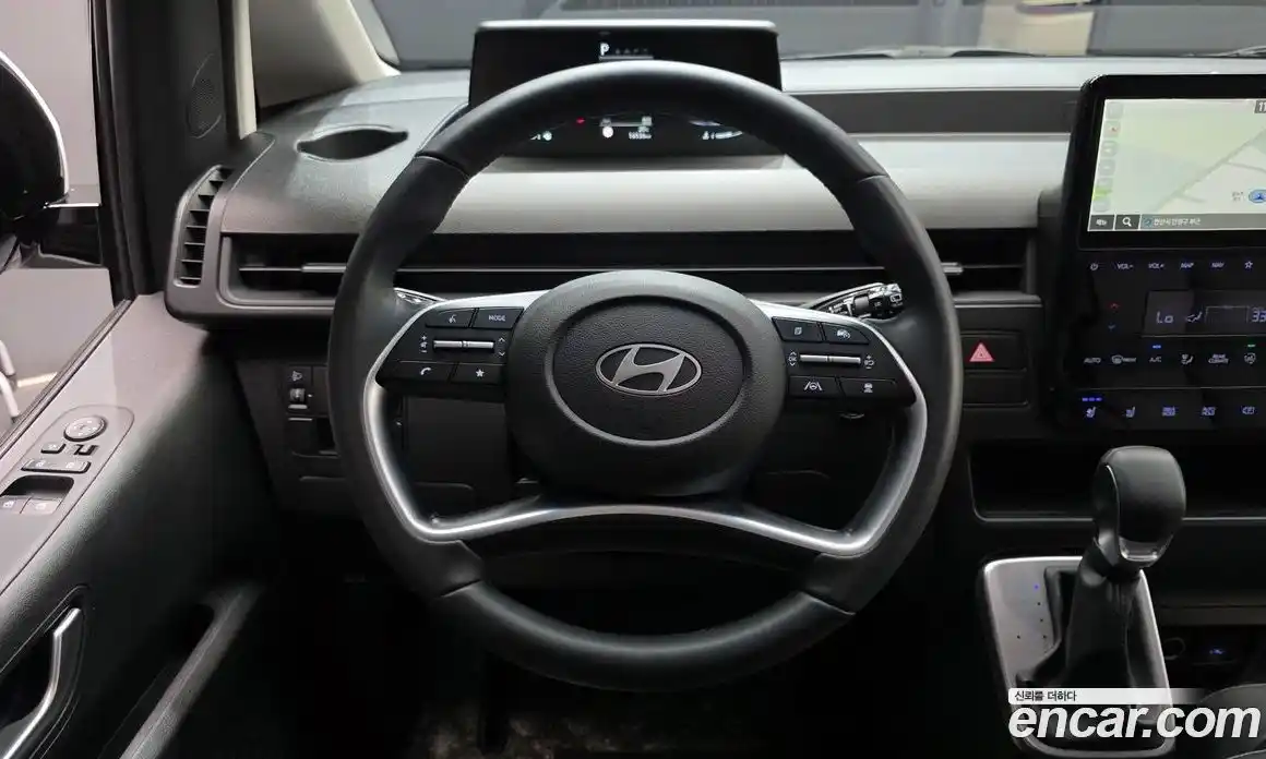 Hyundai Staria 2024 3.5 автомат (гидро), фото 19