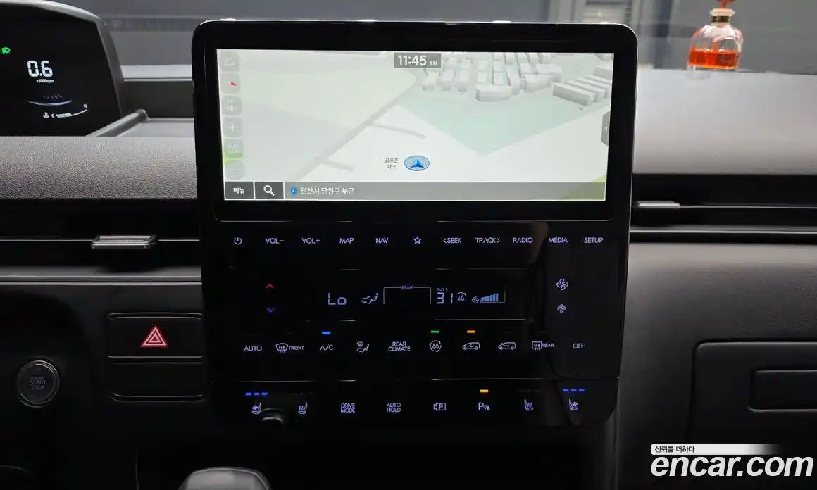 Hyundai Staria 2024 3.5 автомат (гидро), фото 23