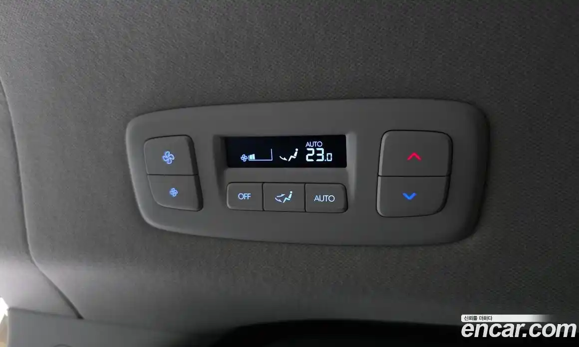 Hyundai Staria 2024 3.5 автомат (гидро), фото 28