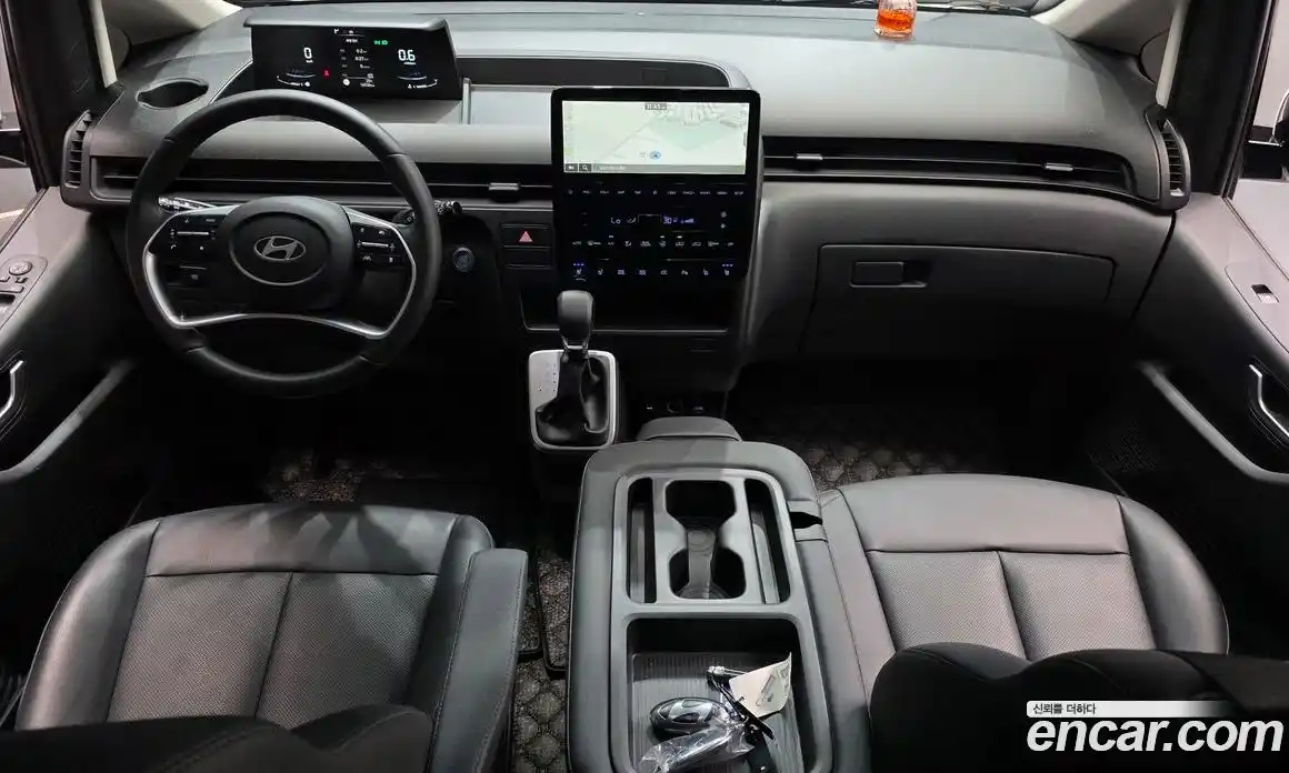 Hyundai Staria 2024 3.5 автомат (гидро), фото 10