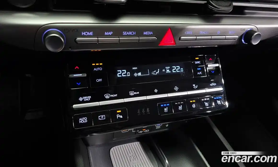Hyundai Grandeur 2023 1.6 автомат (гидро), фото 23
