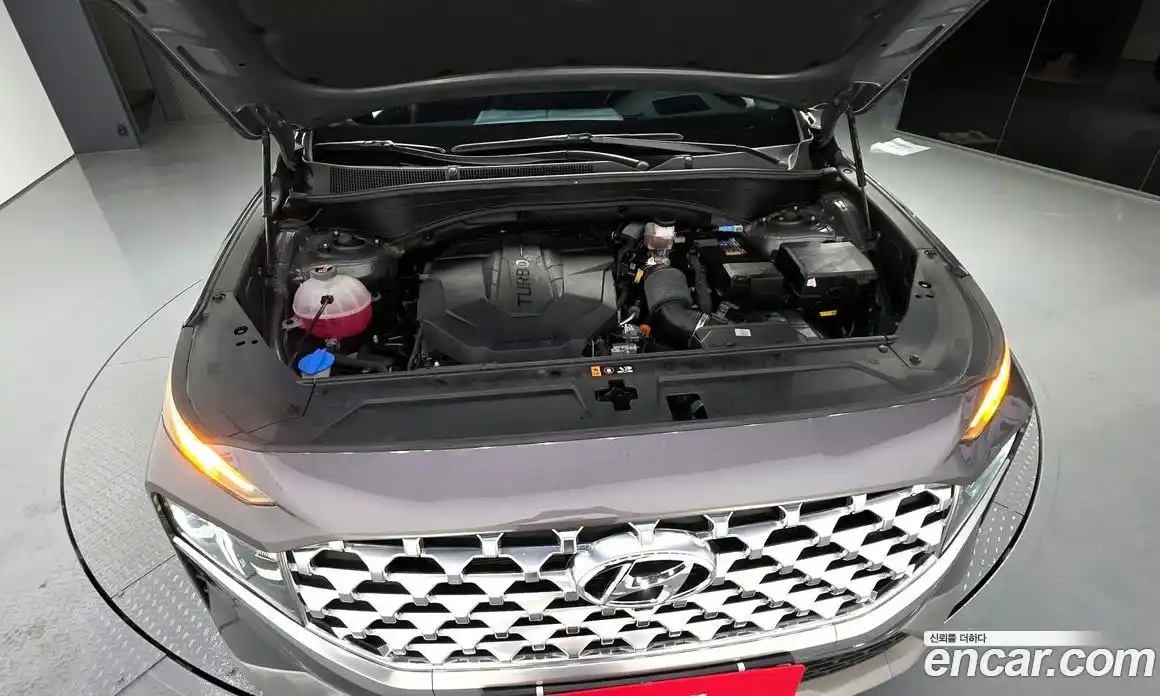 Hyundai Santa Fe 2021 2.2 автомат (гидро), фото 6