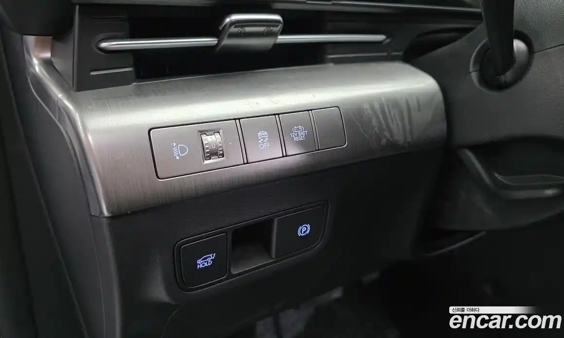 Hyundai Kona 2023 1.6 автомат (гидро), фото 13