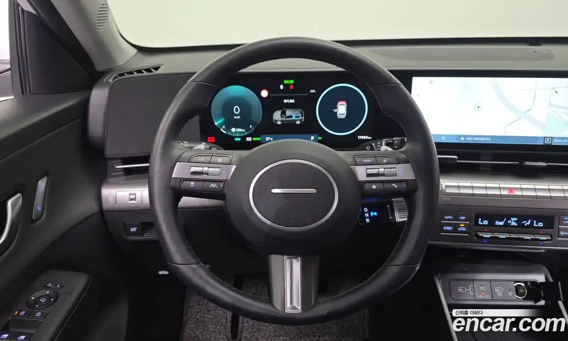 Hyundai Kona 2023 1.6 автомат (гидро), фото 14