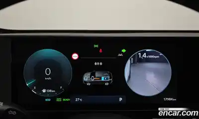 Hyundai Kona 2023 1.6 автомат (гидро), миниатюра 8