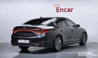 Hyundai Grandeur 2017 2.4 автомат (гидро), миниатюра 2