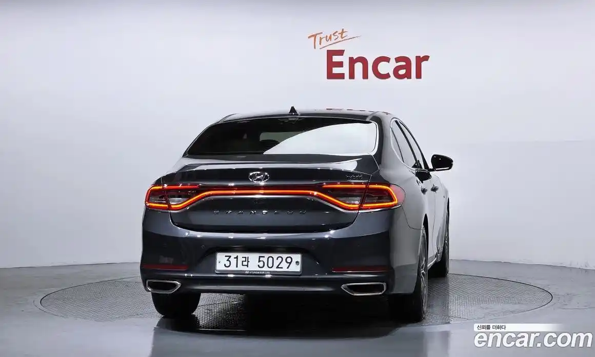Hyundai Grandeur 2017 2.4 автомат (гидро), фото 4