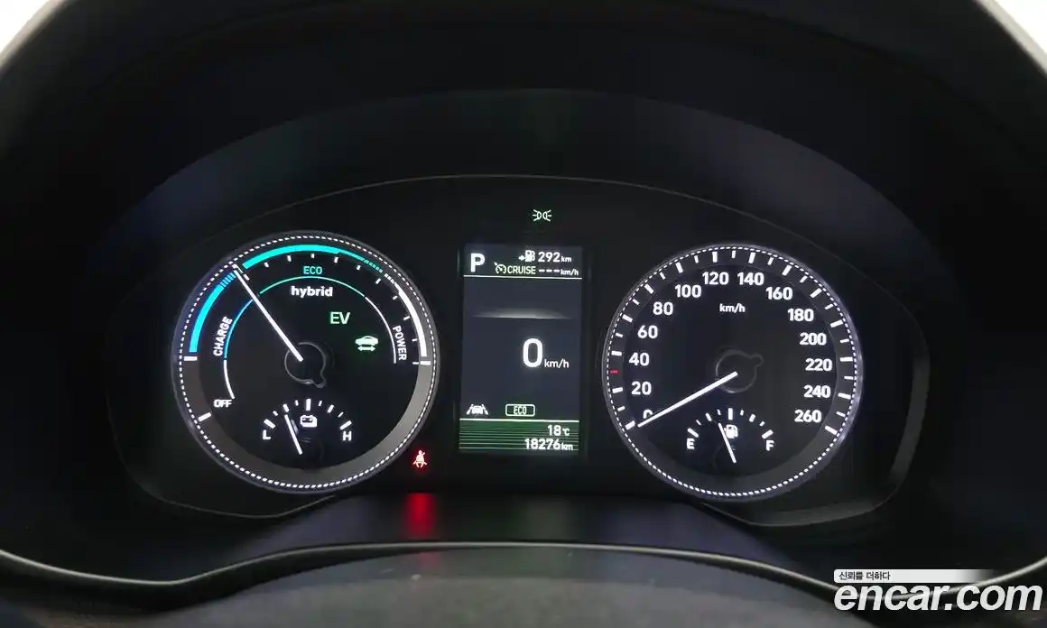 Hyundai Grandeur 2017 2.4 автомат (гидро), фото 8
