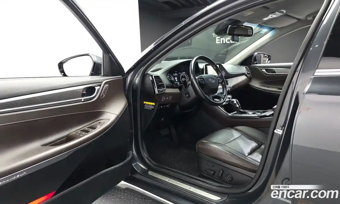Hyundai Grandeur 2017 2.4 автомат (гидро), фото 10