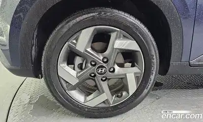 Hyundai Venue 2025 1.6 автомат (гидро), миниатюра 5