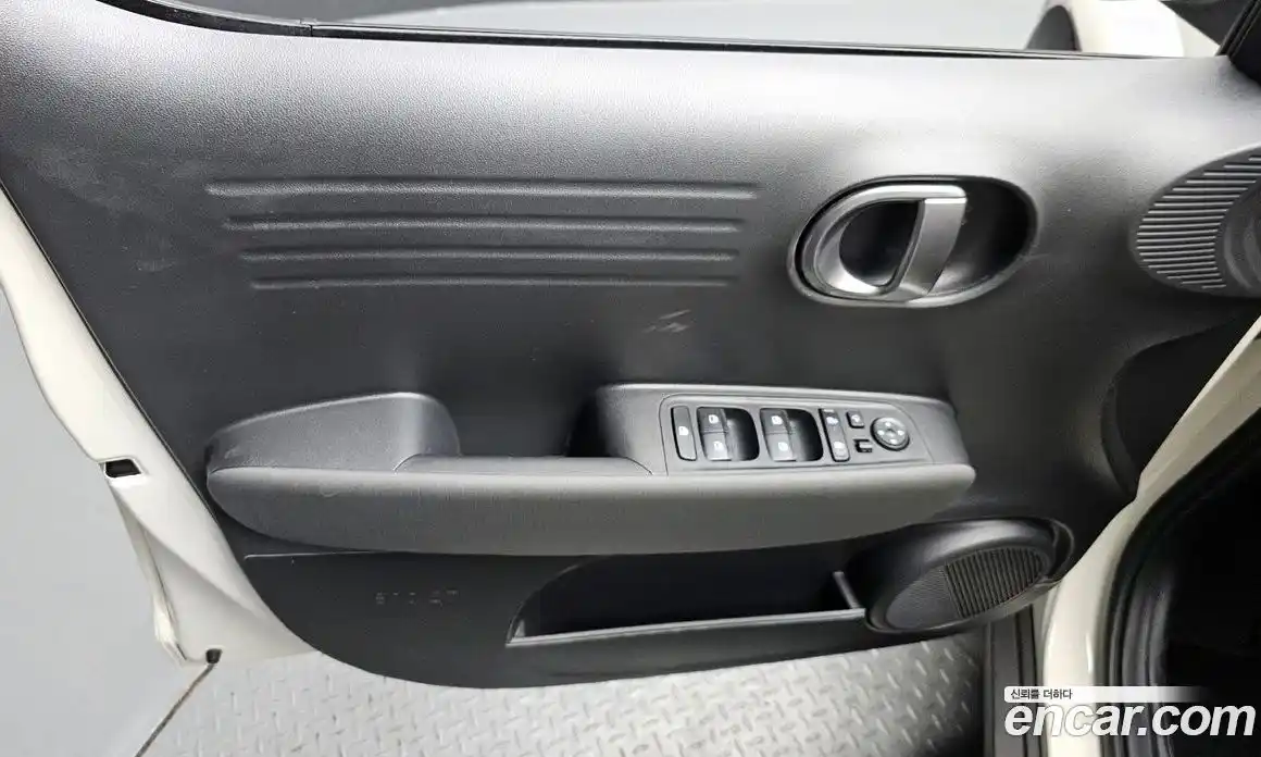 Hyundai Casper 2024 1.0 автомат (гидро), фото 13