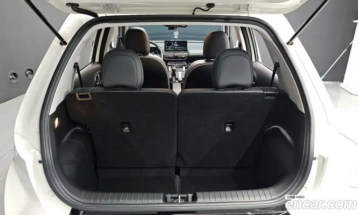 Hyundai Casper 2024 1.0 автомат (гидро), фото 25