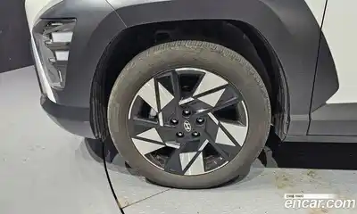Hyundai Kona 2025 1.6 автомат (гидро), миниатюра 5