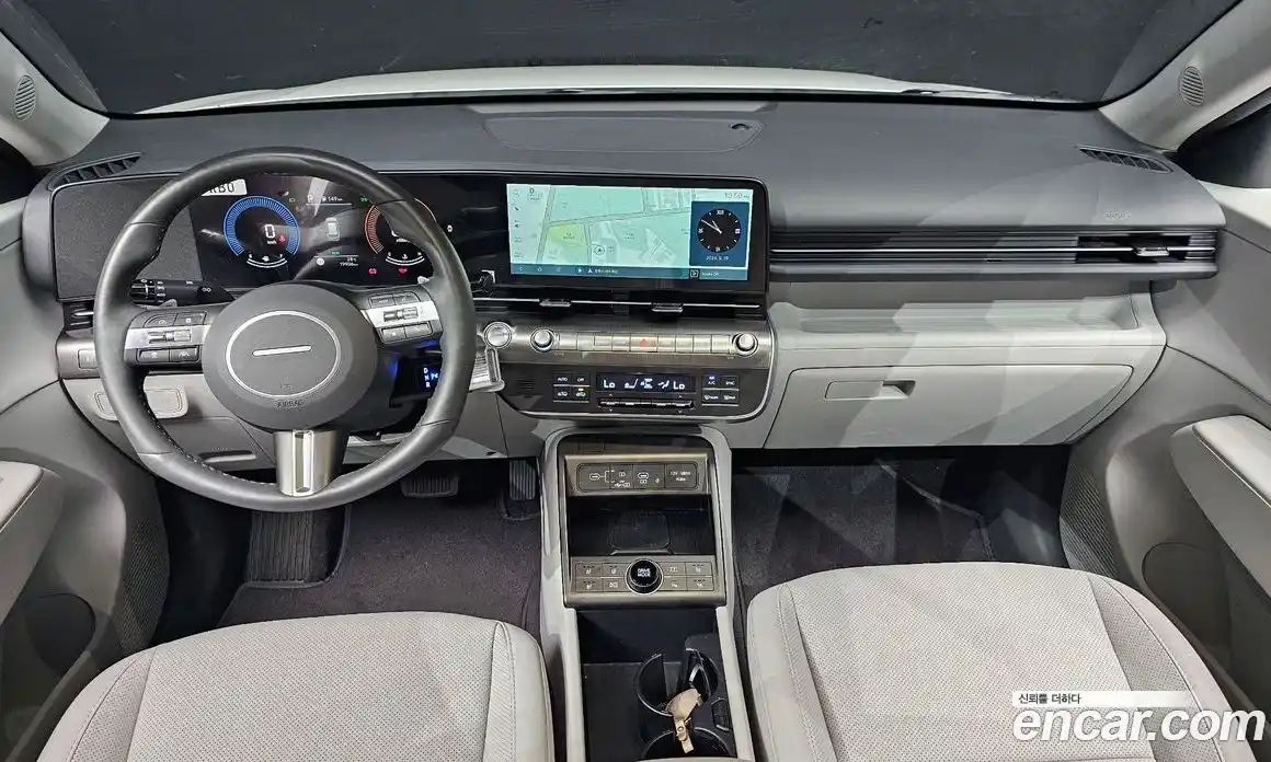 Hyundai Kona 2025 1.6 автомат (гидро), фото 7