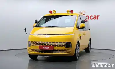 Hyundai Staria 2024 3.5 автомат (гидро), миниатюра 2