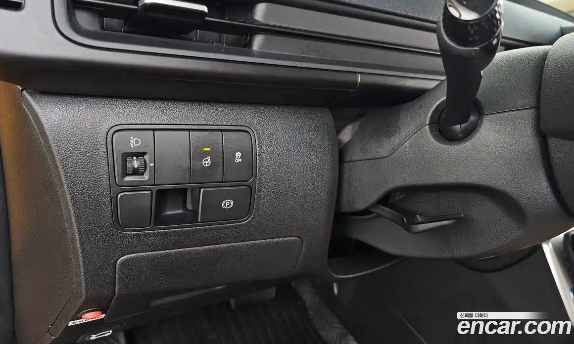 Hyundai Staria 2024 3.5 автомат (гидро), фото 24