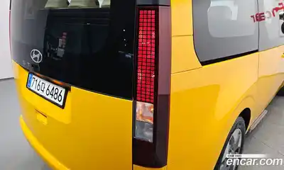 Hyundai Staria 2024 3.5 автомат (гидро), миниатюра 8