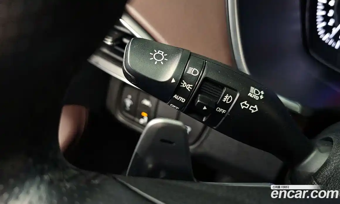 Hyundai Santa Fe 2019 2.0 автомат (гидро), фото 17