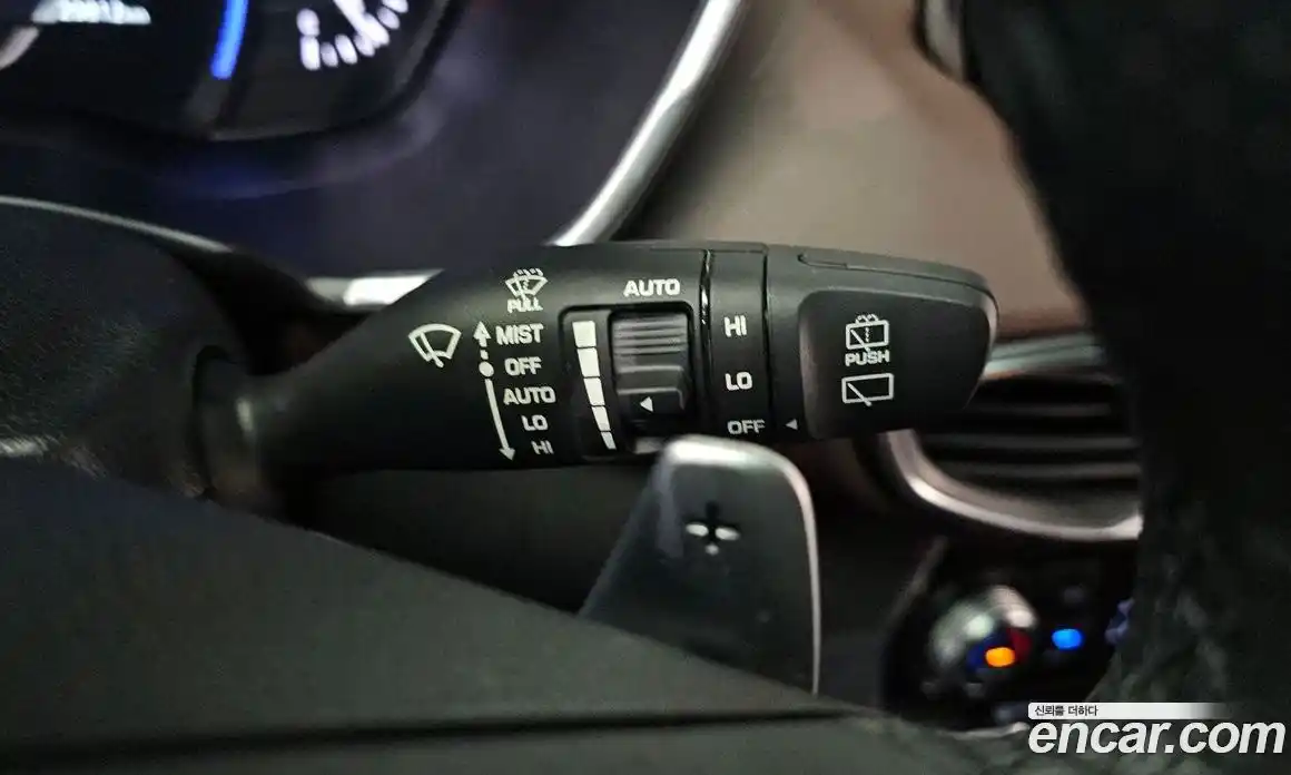 Hyundai Santa Fe 2019 2.0 автомат (гидро), фото 18