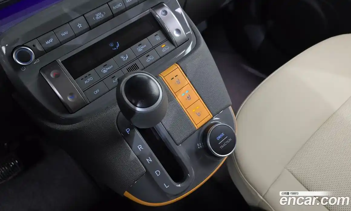Hyundai Casper 2022 1.0 автомат (гидро), фото 12