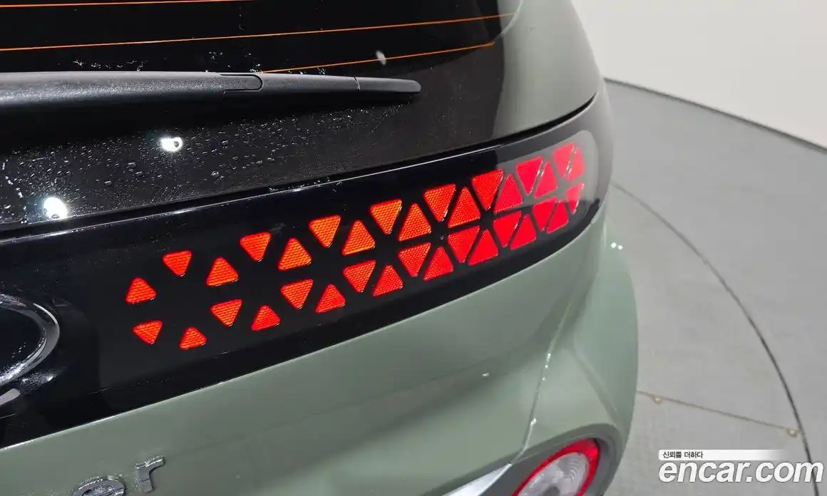 Hyundai Casper 2022 1.0 автомат (гидро), фото 9