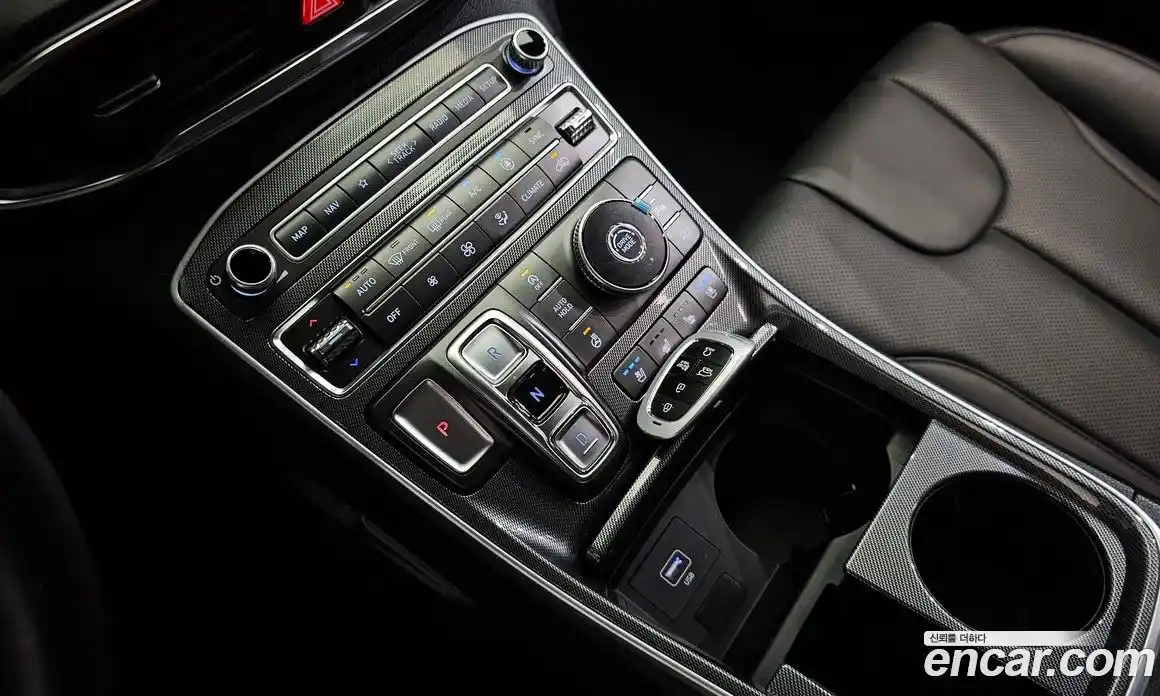 Hyundai Santa Fe 2021 2.5 автомат (гидро), фото 12