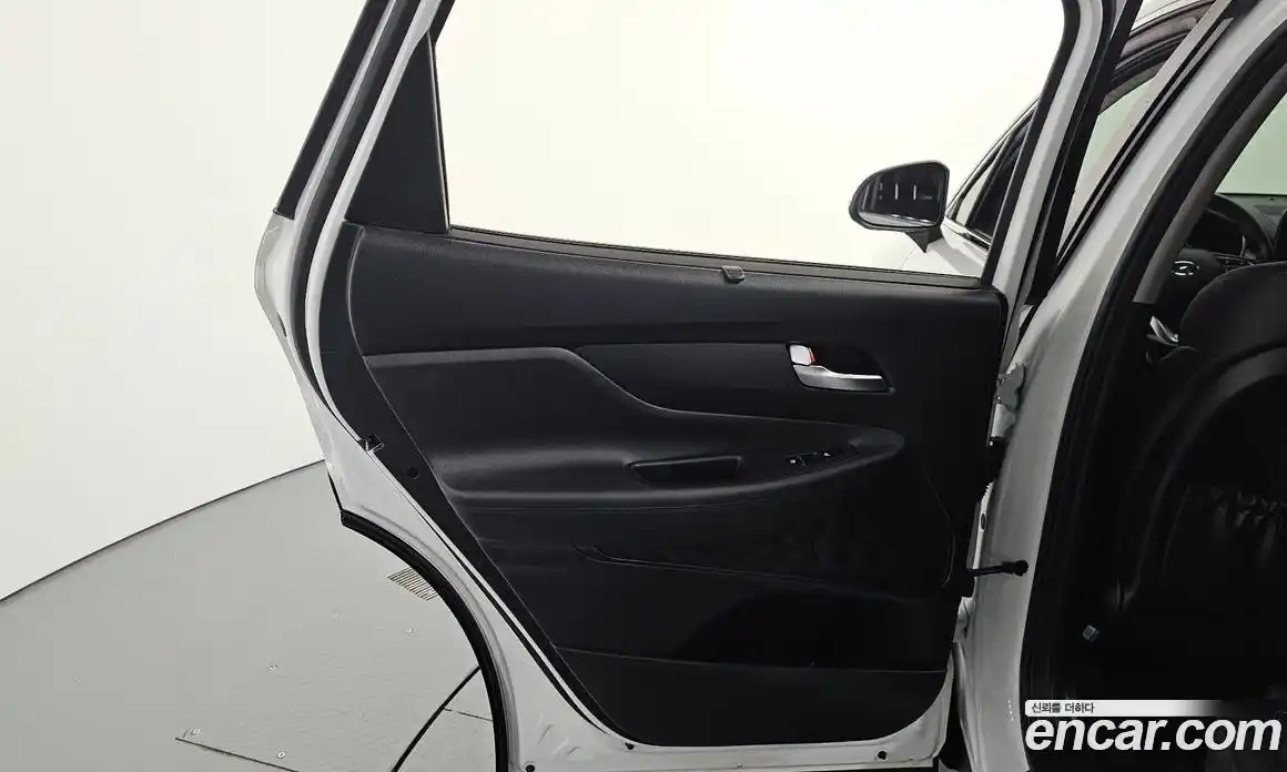 Hyundai Santa Fe 2021 2.5 автомат (гидро), фото 15