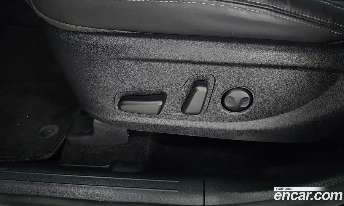 Hyundai Santa Fe 2021 2.5 автомат (гидро), фото 34