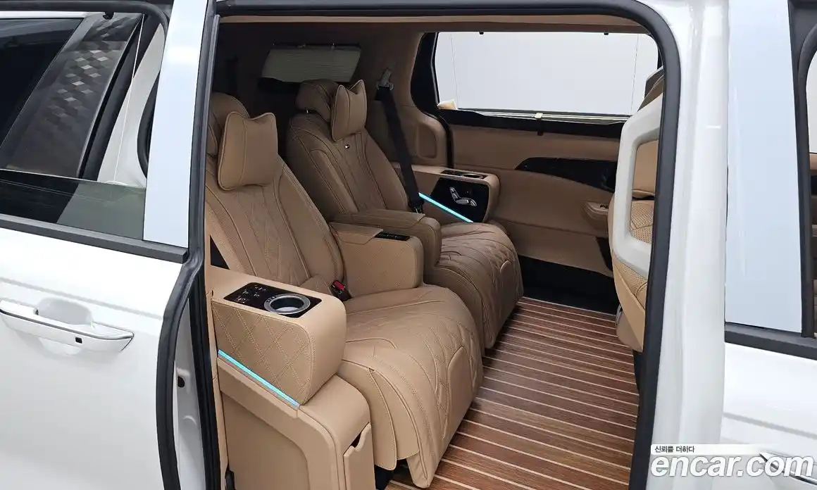 Kia Carnival 2025 3.5 автомат (гидро), фото 17