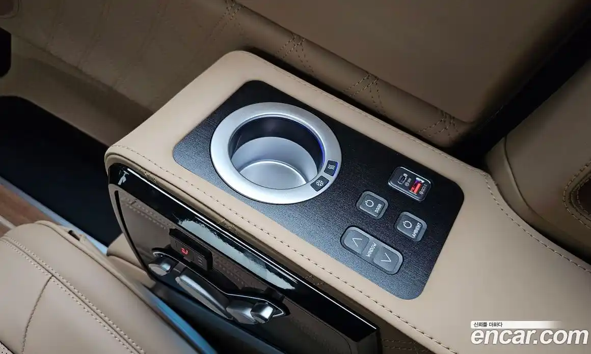 Kia Carnival 2025 3.5 автомат (гидро), фото 39