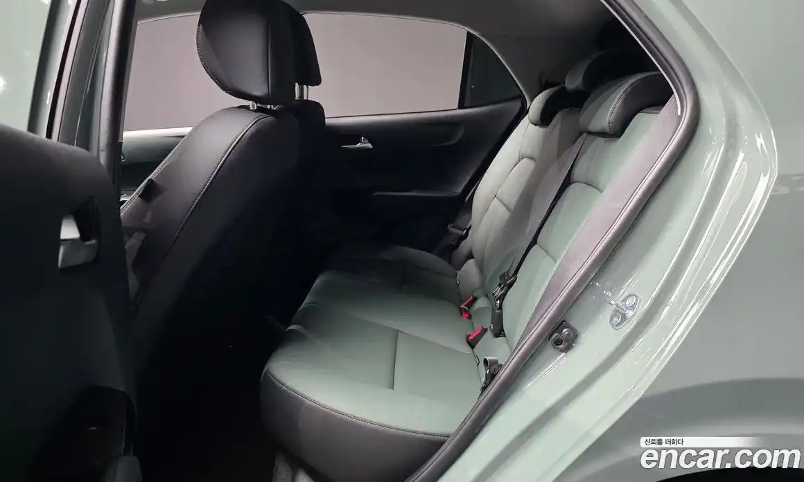 Kia Morning 2024 1.0 автомат (гидро), фото 16