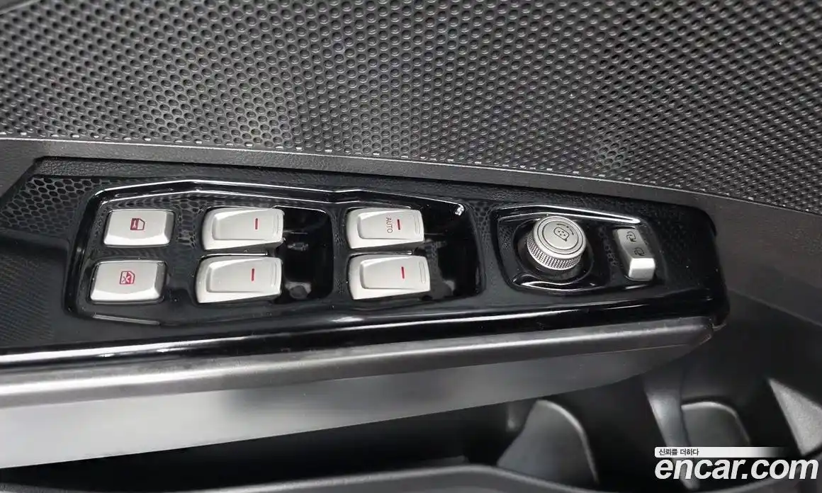 SsangYong TIBOLI 2017 1.6 автомат (гидро), фото 27